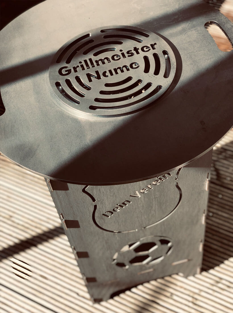 Grillplatte für Feuertonne | Classic mit abnehmbaren Mittelteil | Grillmeister Name